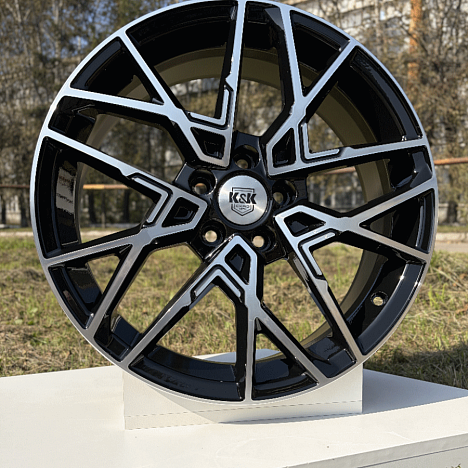 Вудроф (КС1044) 7.000xR18 5x114.3 DIA54.1 ET53 алмаз черный Вудроф (КС1044) 7.000xR18 5x114.3 DIA54.1 ET53 алмаз черный