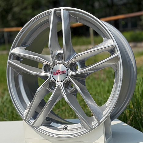 Moskva (КС689) 6.500xR16 5x105 DIA56.6 ET39 Нео-классик Moskva (КС689) 6.500xR16 5x105 DIA56.6 ET39 Нео-классик