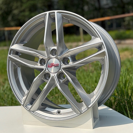 Moskva (КС689) 6.500xR16 5x108 DIA63.35 ET50 Блэк Джек Moskva (КС689) 6.500xR16 5x108 DIA63.35 ET50 Блэк Джек